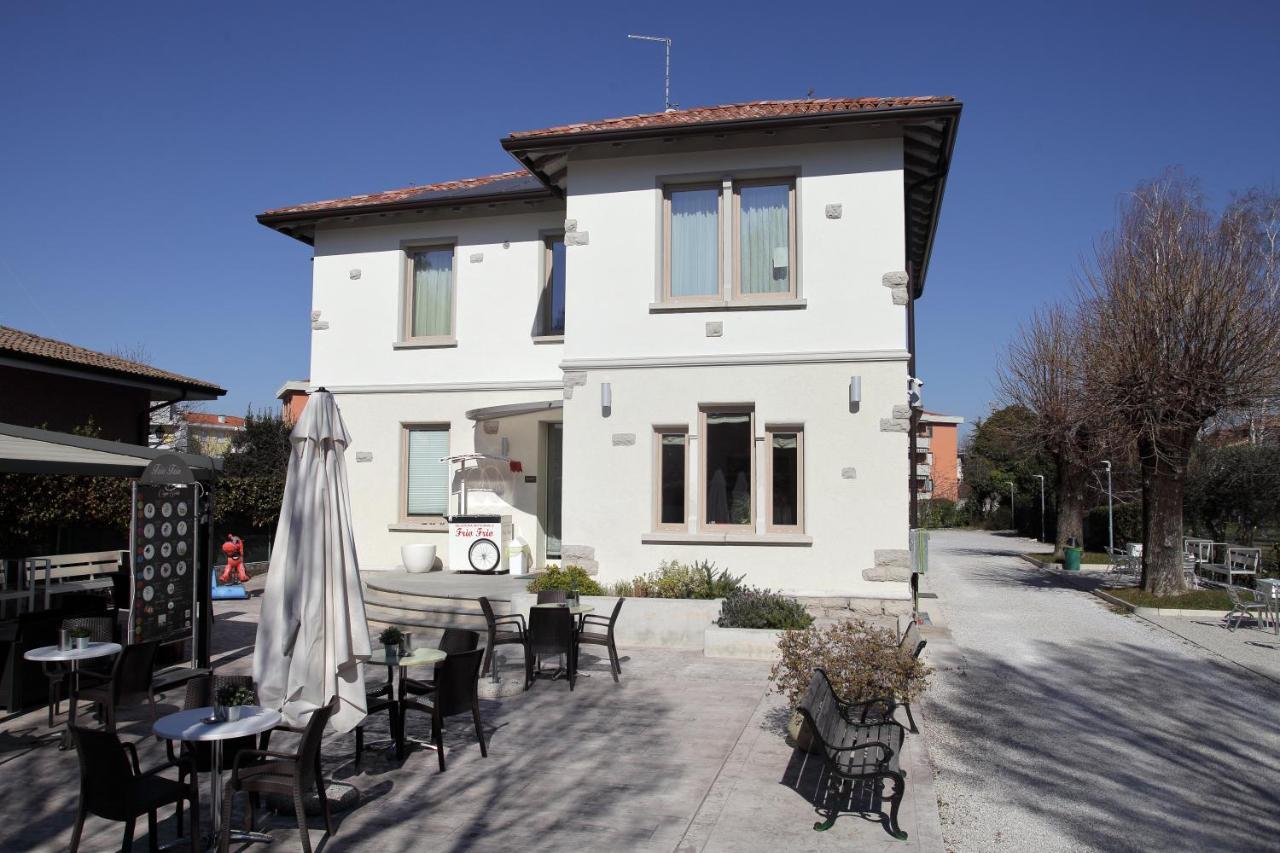 Residence Villa Frio Frio Ronchi Dei Legionari Buitenkant foto